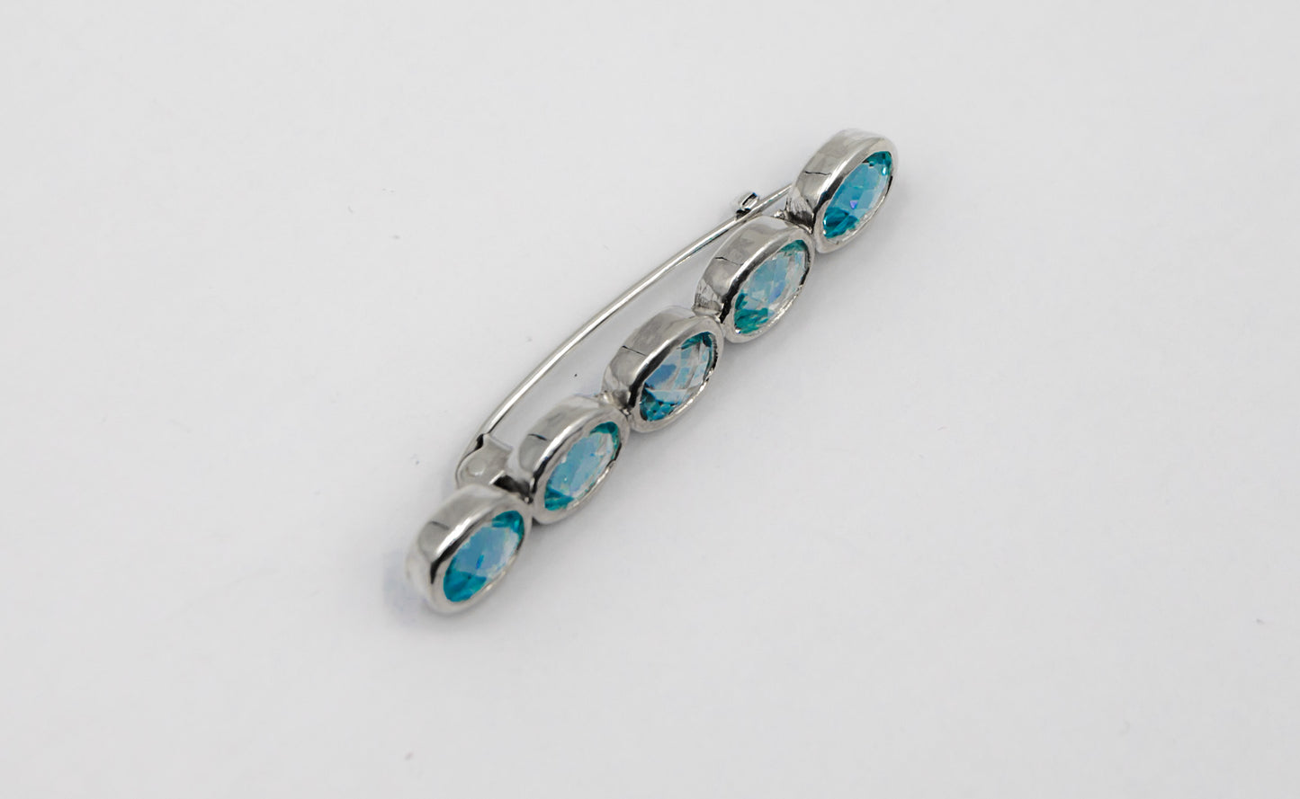 Blue Topaz Bezel Set Stock Pin - MP Equestrian