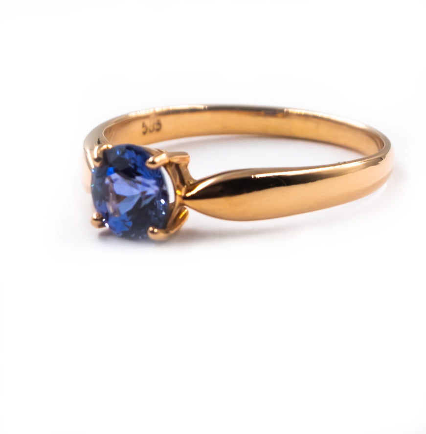 Blue Sapphire Rose Gold Ring - MP Equestrian 