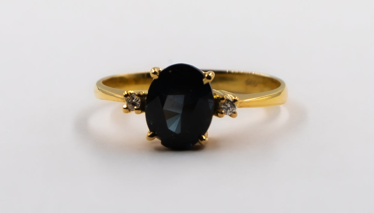 Spinel With Diamond Gold Ring