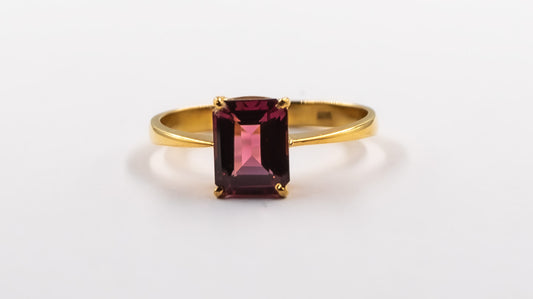 Pink Zircon Gold Ring
